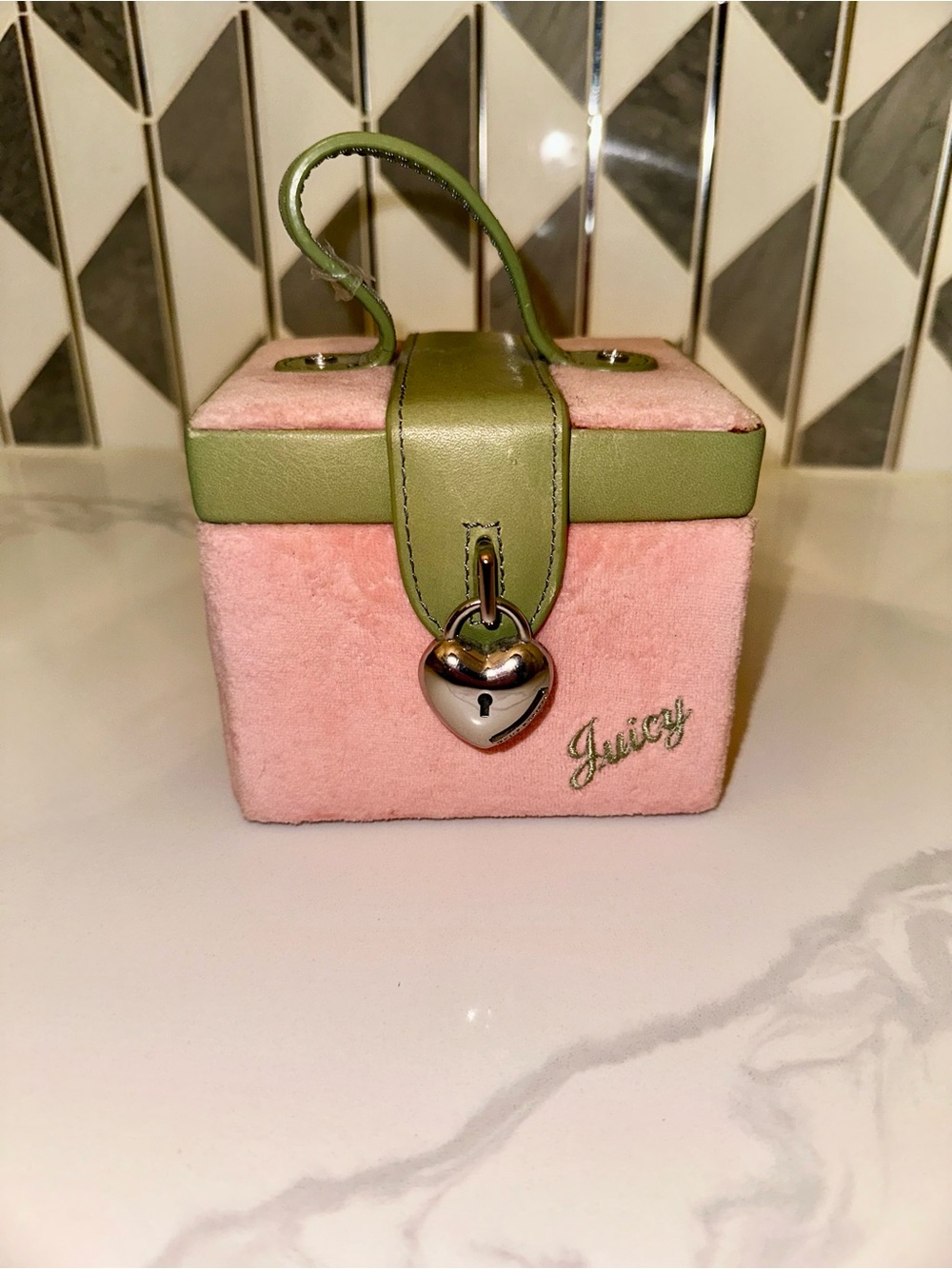 Y2K Vintage Juicy Couture Juicy Bling Pink Velour Jewelry Box